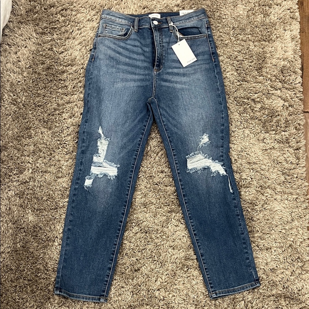 Sneak Peek Distressed Ankle Jeans in Blue size 13